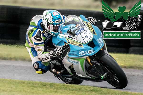 Image linking to Dean Harrison motorcycle racing photos